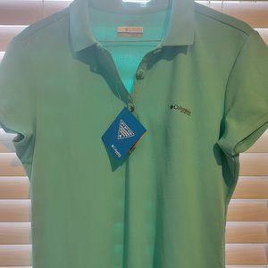 Columbia Womens Polo Shirt Large never wear silll has the stickers.